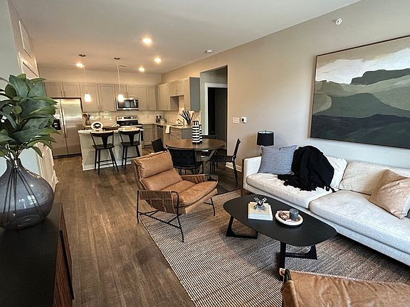4th image of 7505 Founders Way #3315-201