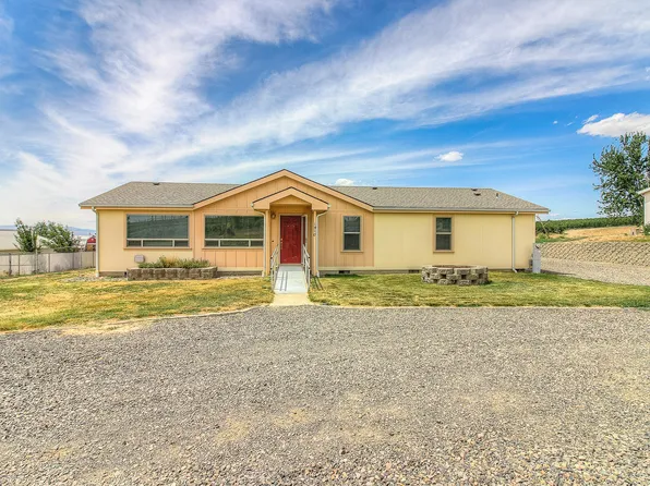 1410 N Bonair Rd, Zillah, WA 98953