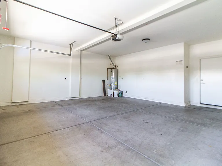 3873 E Bridgeport Pkwy — Photo 21