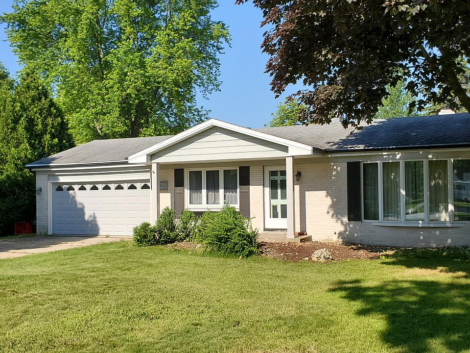 1st image of 700 S 18th Ave