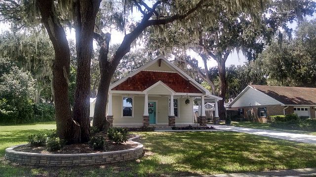 1st image of 1415 Mosswood Dr