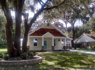 1415 Mosswood Dr, Leesburg, FL 34748