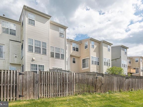 5th image of 46064 Saltmarsh Dr