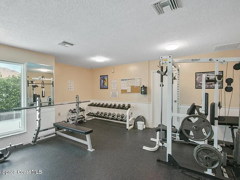 123 Seaport Blvd #T10 — Photo 37