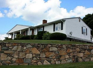 6 Richard Rd, North Providence, RI 02911