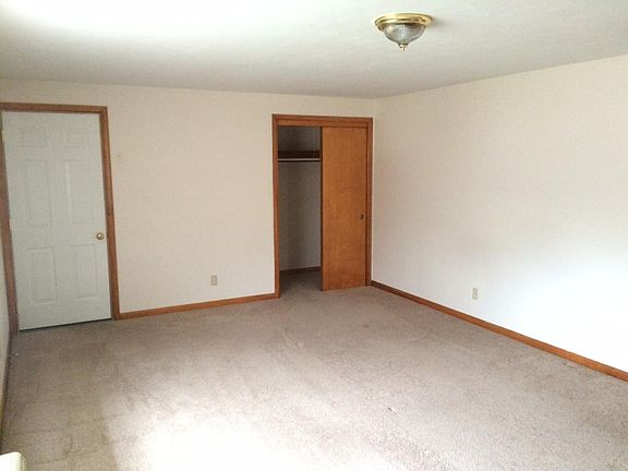 5th image of 1489 2nd St APT 4