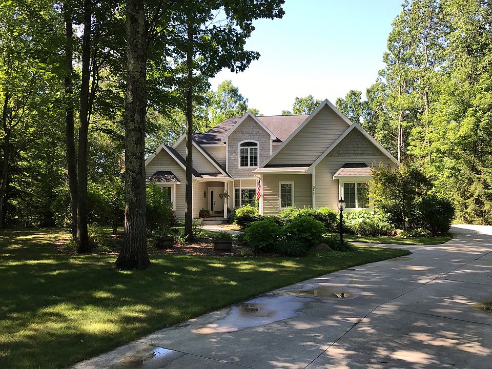 1st image of 3441 Autumn Leaf Dr