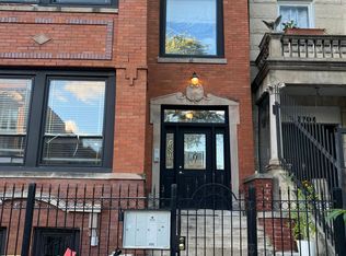 2706 W Evergreen Ave #TOP, Chicago, IL 60622