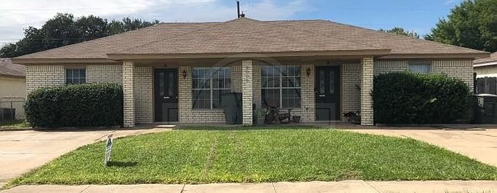 1st image of 2005 Windward Dr #A