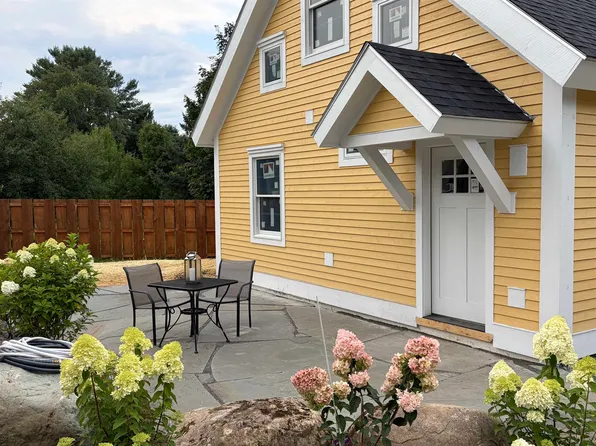 35 Home Acre Street, Morristown, VT 05661