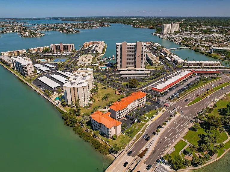 7540 Bay Island Dr S #251 — Photo 40