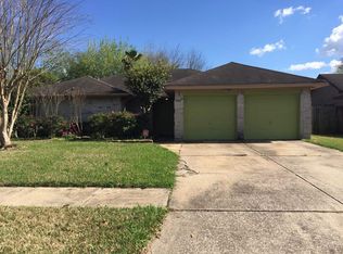 10710 Hazy Valley Ln, Houston, TX 77086