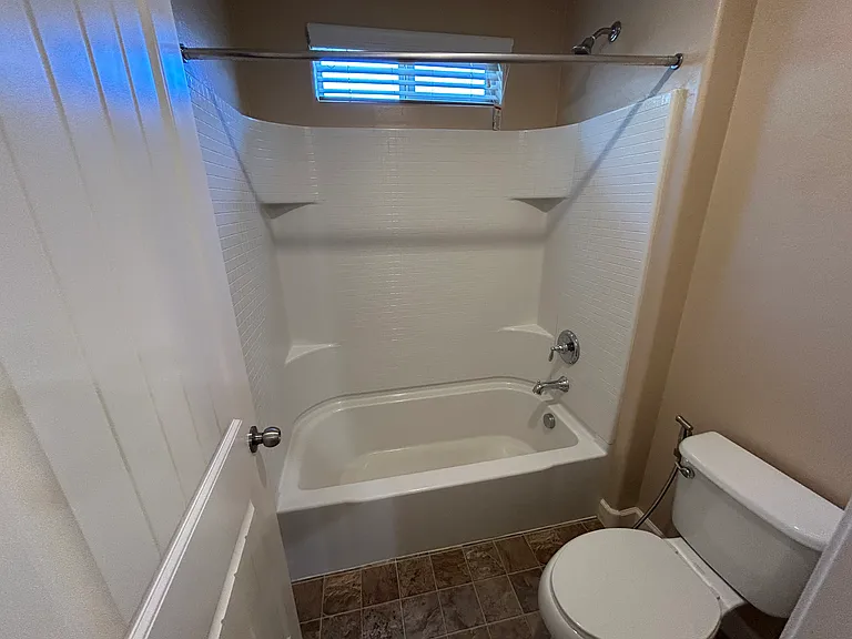Bathroom 2- upstairs