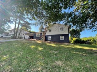 2420 Burton Cir, Morrow, GA 30260