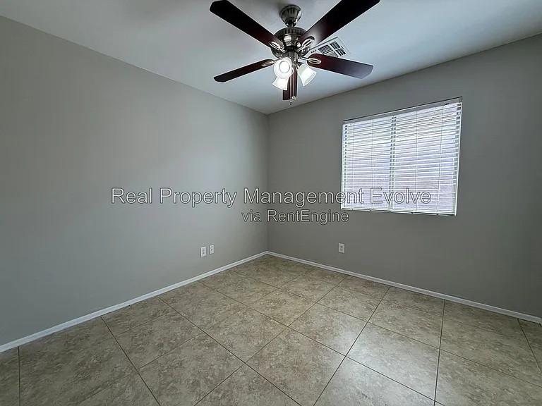 11728 W Avenida Del Sol — Photo 19