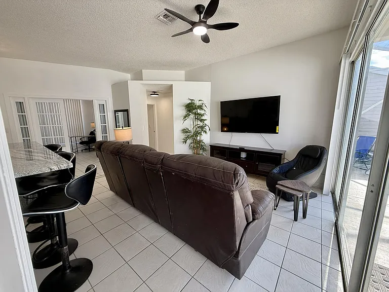 1049 Mourning Dove Ln — Photo 6