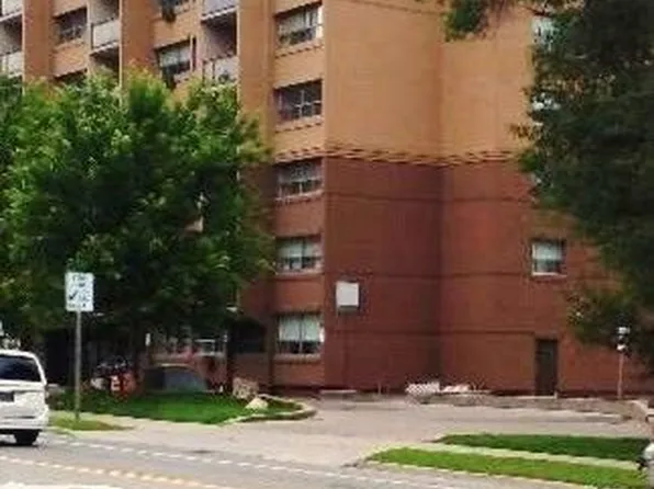 1950 Main St W #502, Hamilton, ON L8S 4M9