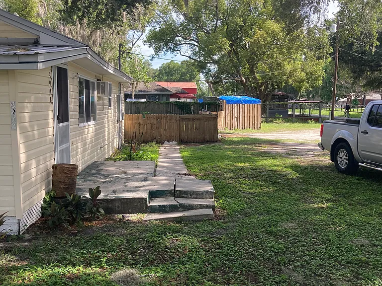3904KVILL E St — Photo 3