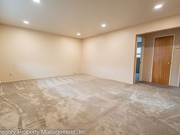 2nd image of 1238 Regent St APT G