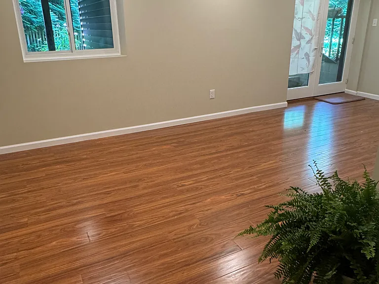 Living room. Entrance on right.