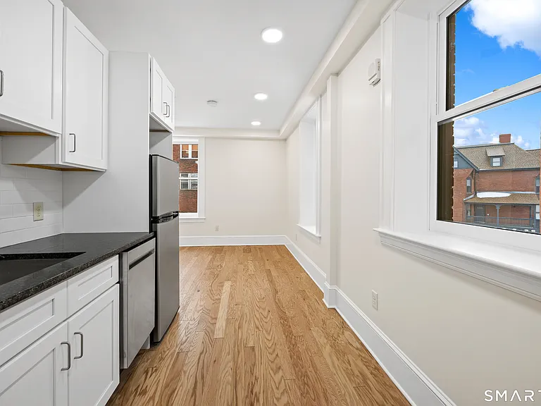 1355 Main St #405 — Photo 2