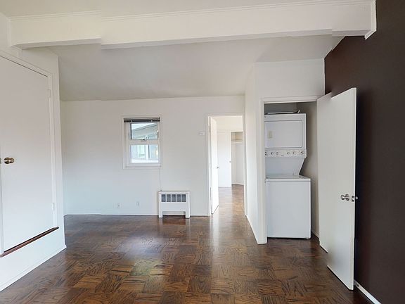 3rd image of 3232 E Madison St #3242