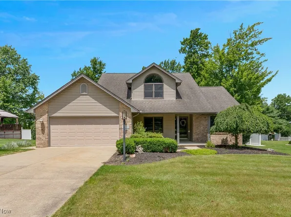 230 Clingan Rd, Struthers, OH 44471