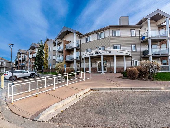 3rd image of 92 Saddletree Ct NE #114