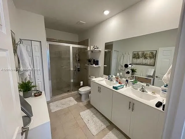 1524 SW 28th St — Photo 11
