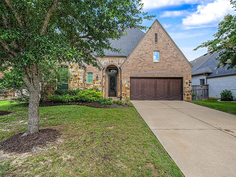 27215 Symphony Creek Ln — Photo 1