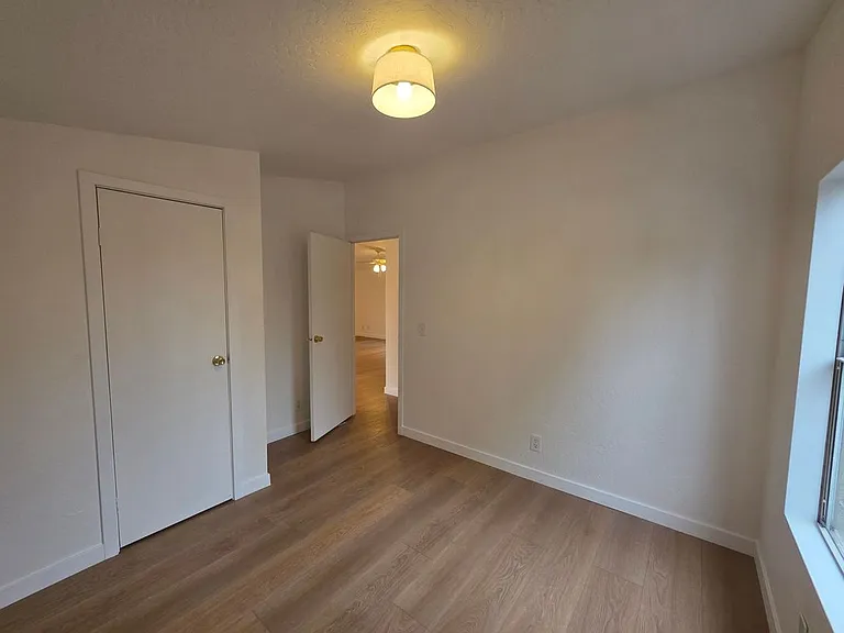 32721 N 10th Ave — Photo 10