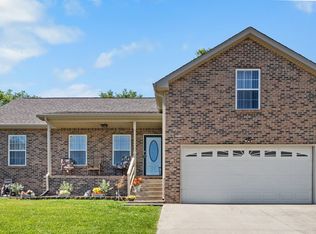 1884 Sherman Ct, Clarksville, TN 37042