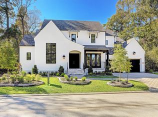 95 Simon Lake Ln, The Woodlands, TX 77381