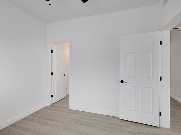 5th image of 357 E Roeser Rd #18