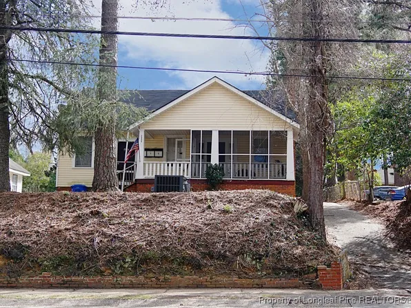 1019 W Rowan St, Fayetteville, NC 28305