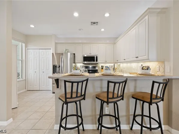4342 Avian Ave, Fort Myers, FL 33916
