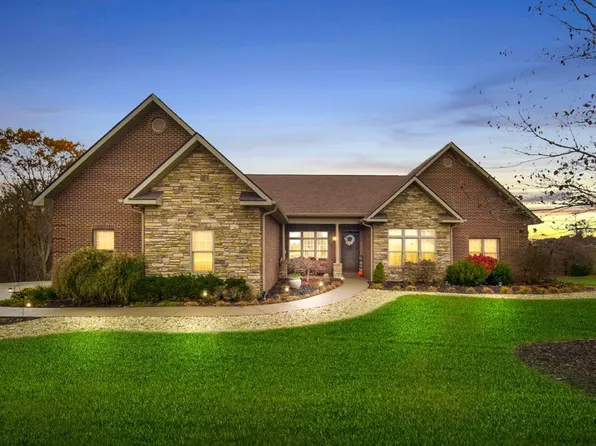 405 Lookout View Dr, West Union, OH 45693