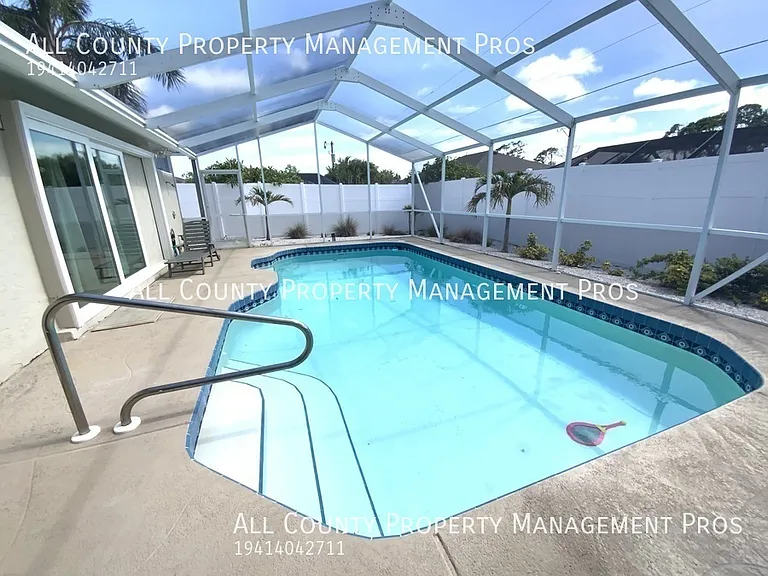 5348 Drew Rd — Photo 2