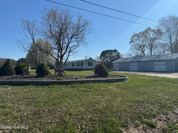 100 Dana Street, Moyock, NC 27958