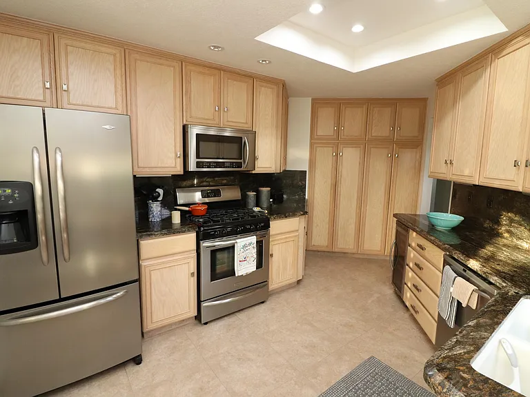 100 Brandigo Cir — Photo 25