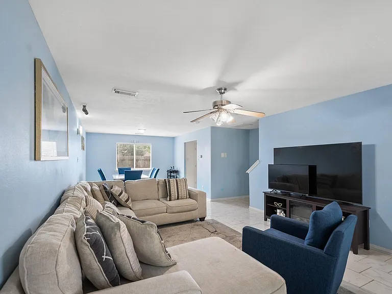 13723 Anwar Dr — Photo 5