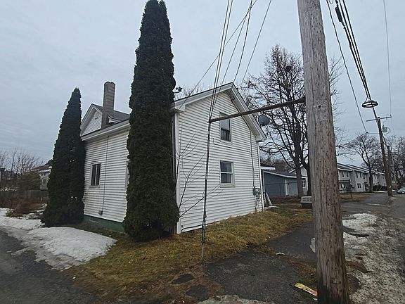 3rd image of 21 Hillside Ave