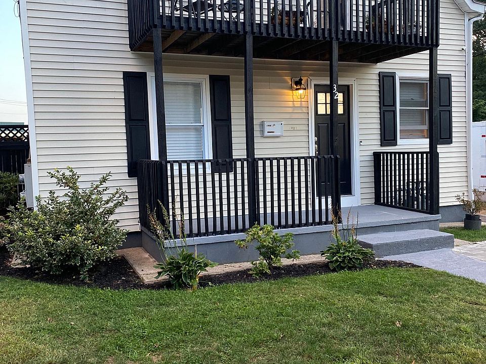 1st image of 32 Lydia Ave #1