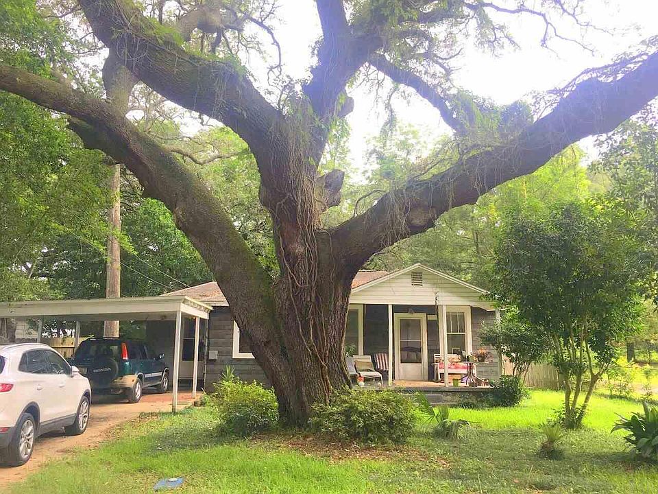 1st image of 3704 W Blount St