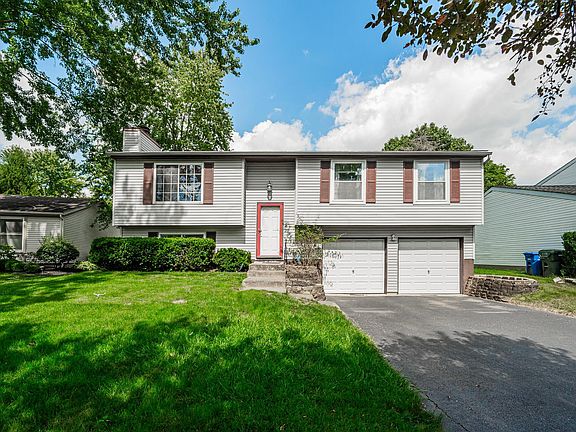 3rd image of 3786 Bridle Ct