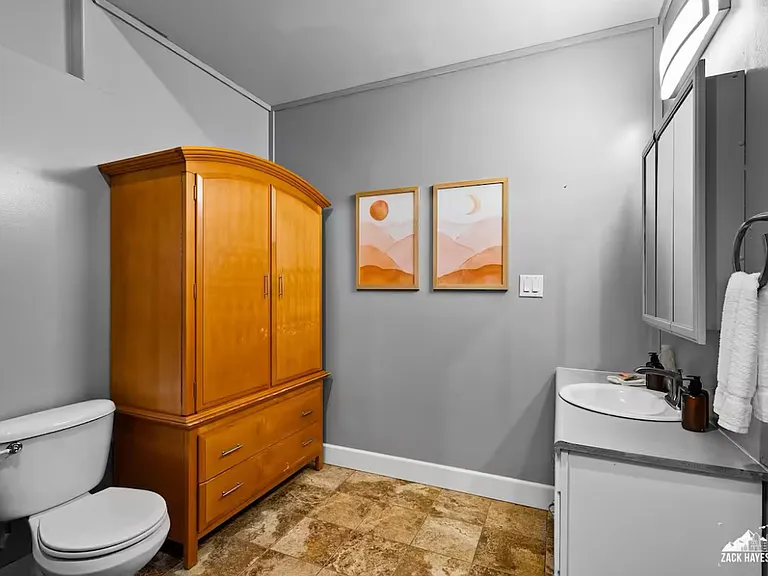 3921 E 65th Ave #1 — Photo 9