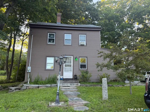 128 West High Street, East Hampton, CT 06424