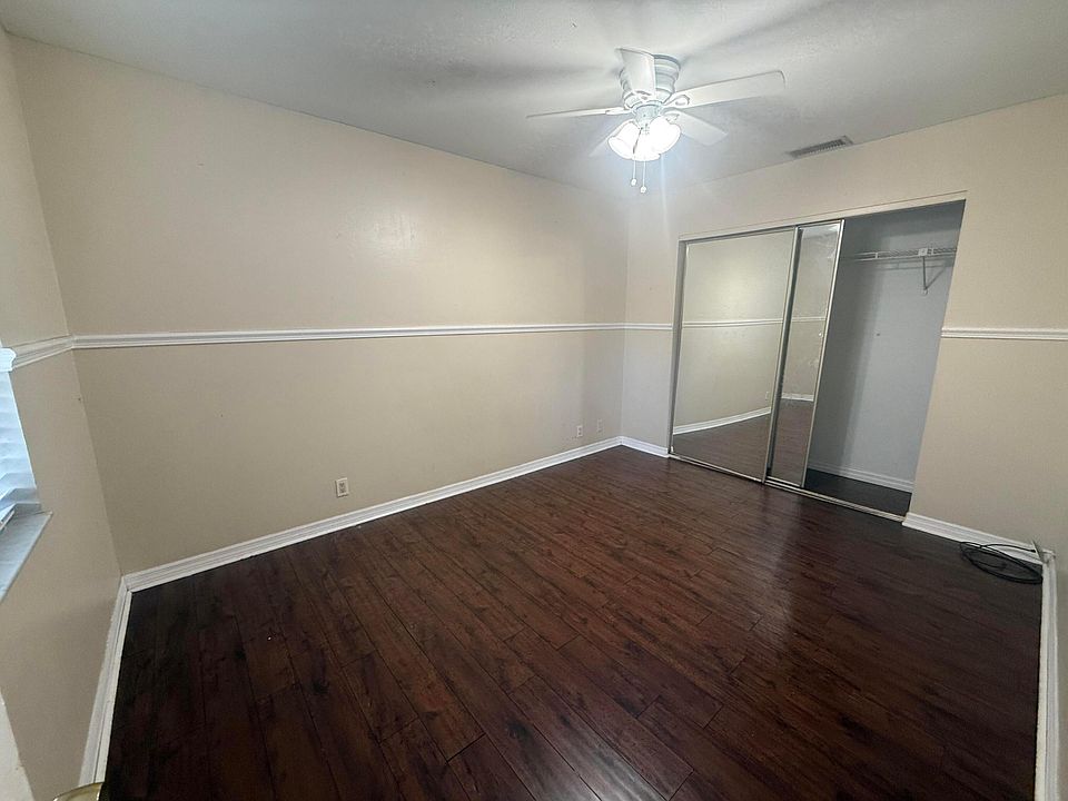 1st image of 1185 Mulberry Place