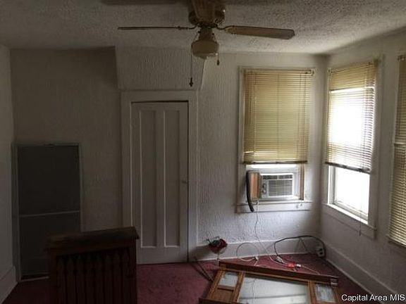5th image of 724 S B St