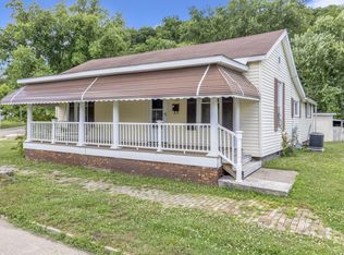 522 Poplar St, Nelsonville, OH 45764